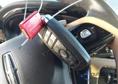 2021 Lincoln Corsair Reserve из США, поврежденный, VIN 5LMCJ2DHXMUL15210